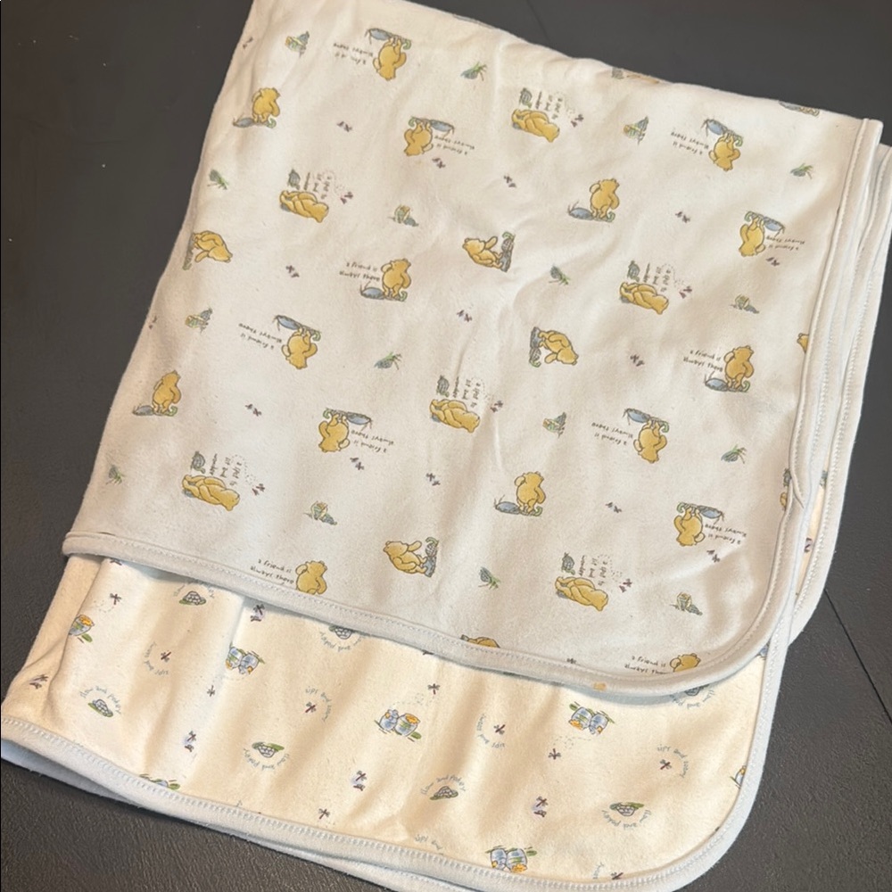 Charming Vintage Pooh Print Baby Blanket